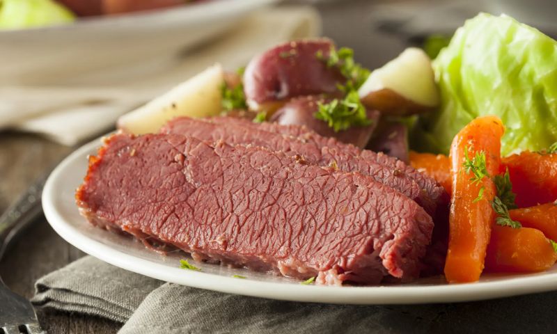 Best Ways to Store Corned Beef and Cabbage